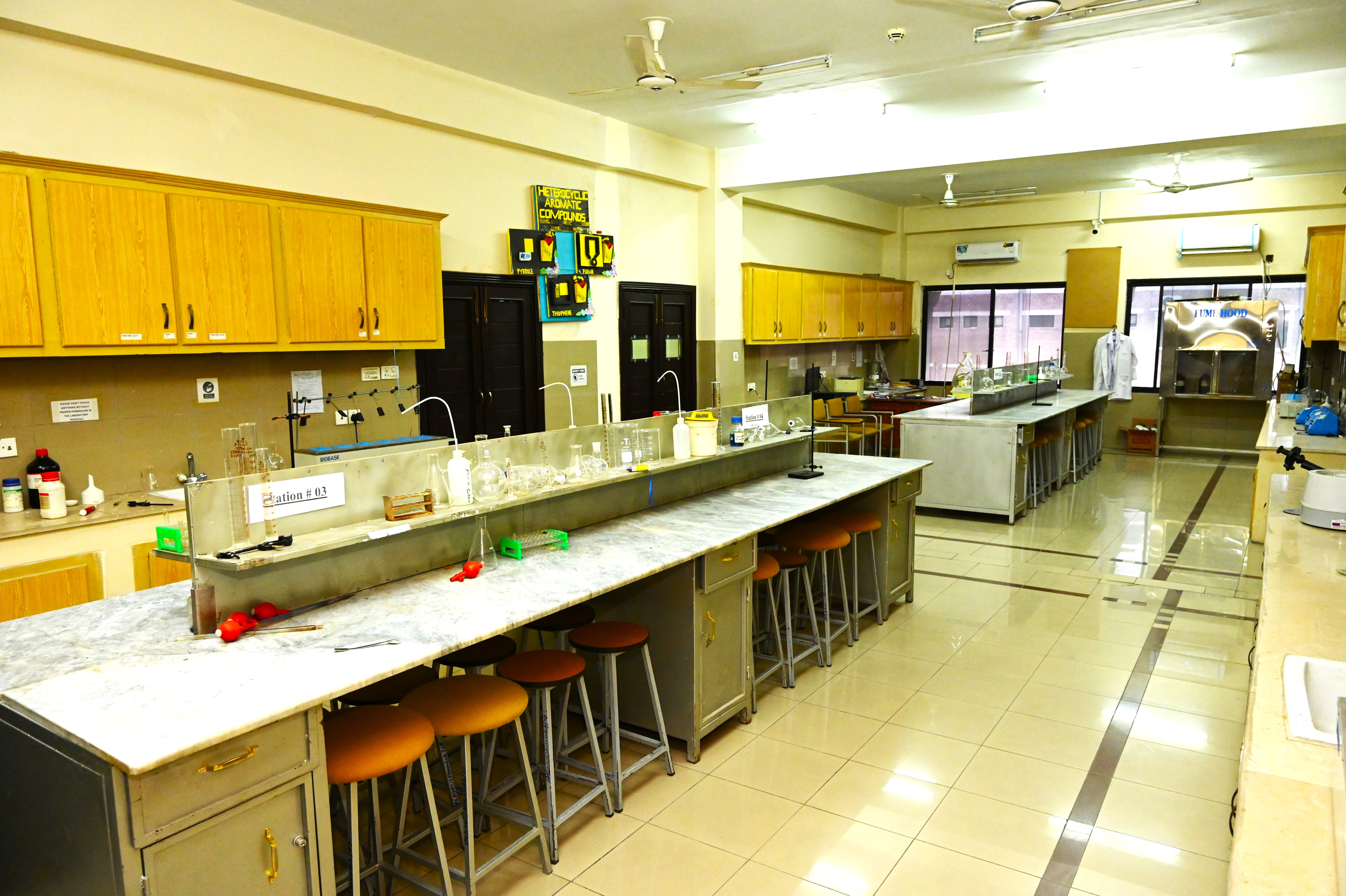 Pharmaceutical Chemistry Laboratory