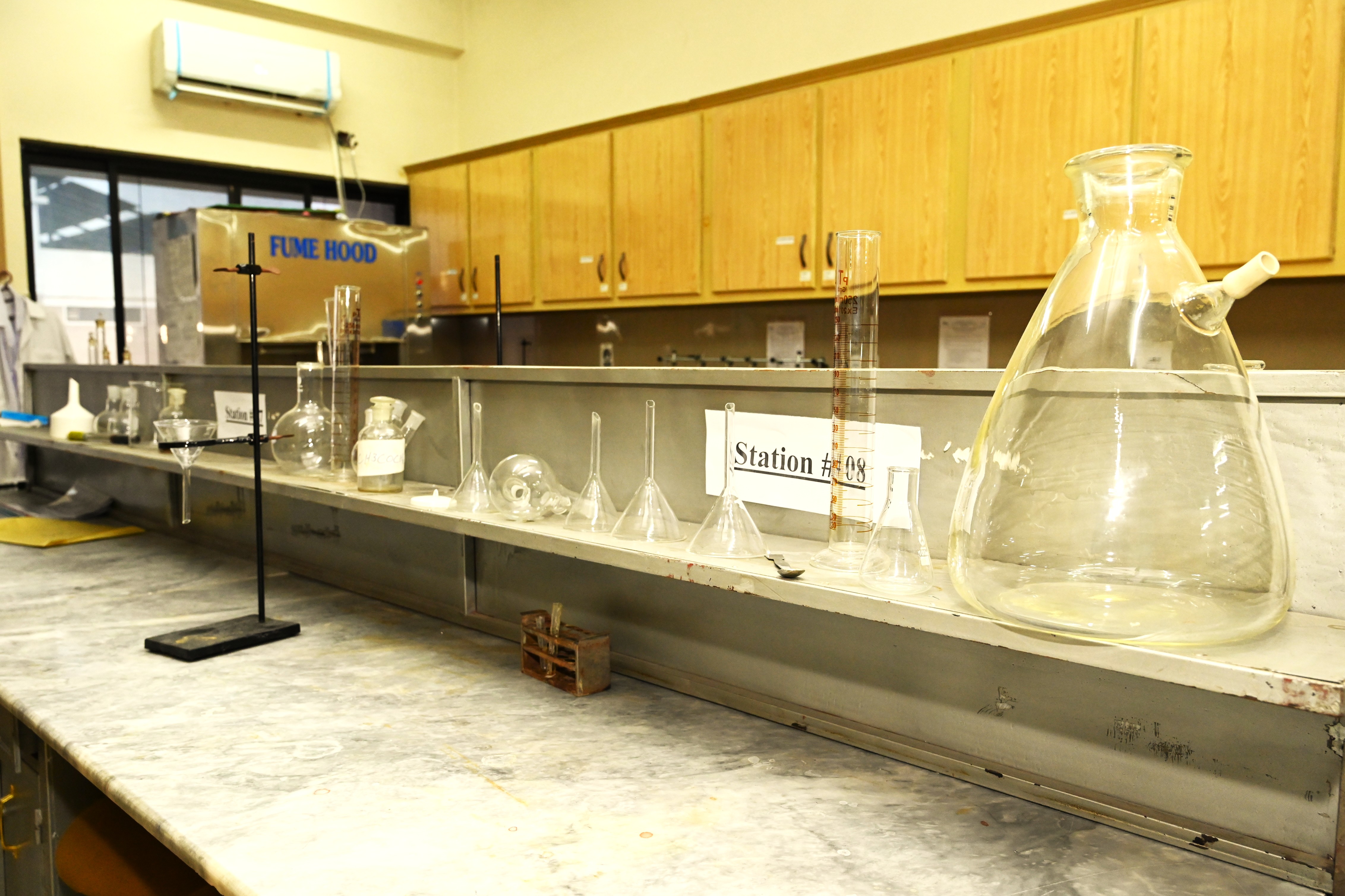 Pharmaceutical Chemistry Laboratory