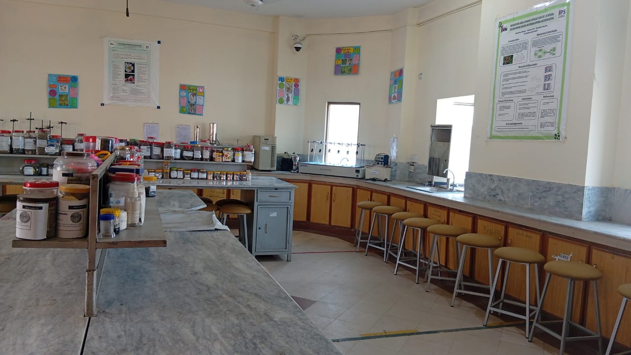 Pharmacognosy Laboratory