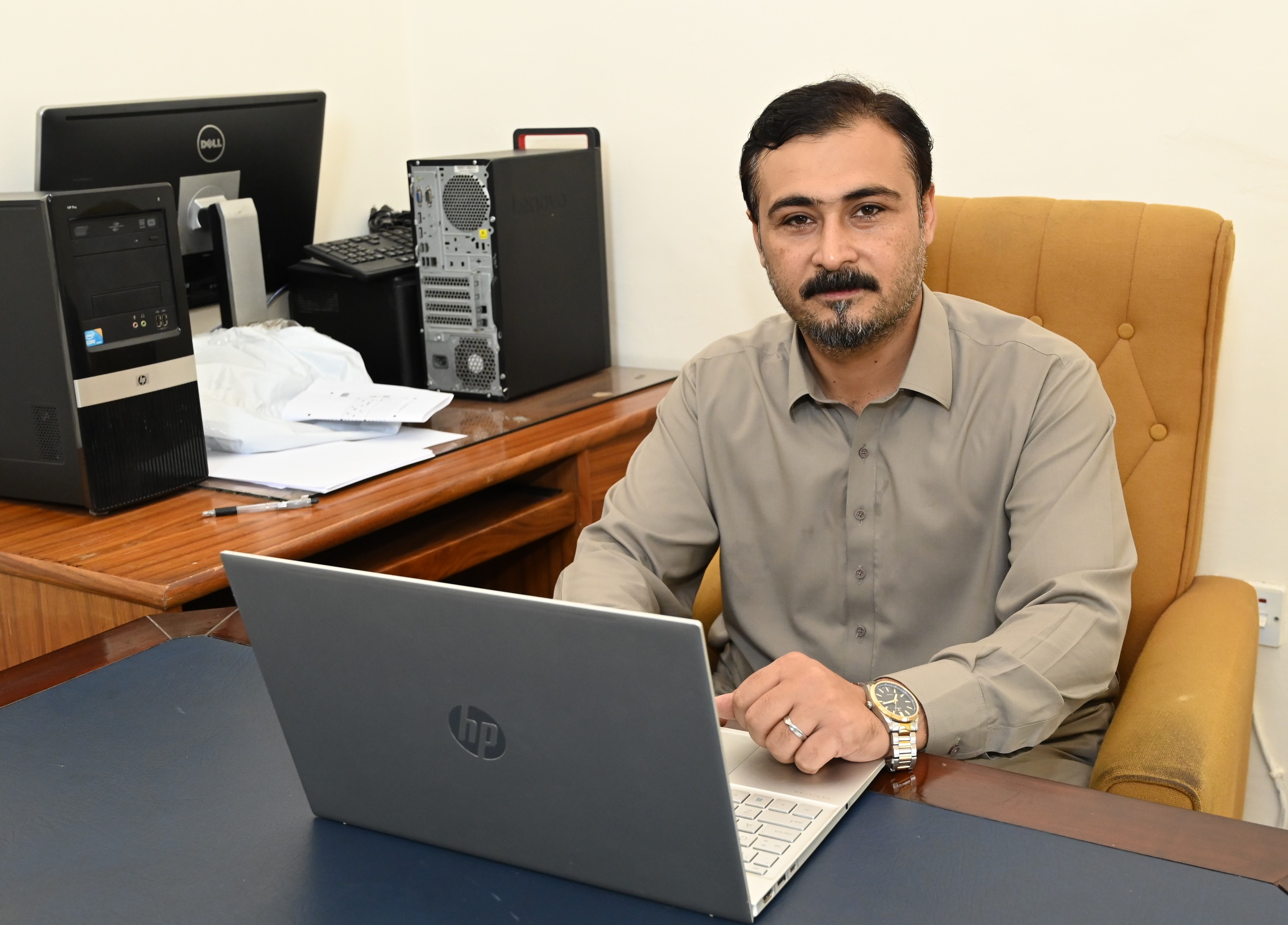 DR. KASHIF ULLAH KHAN