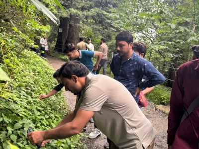 Pharmacognosy Field Trip to Nathiagali for Medicinal Plant Collection